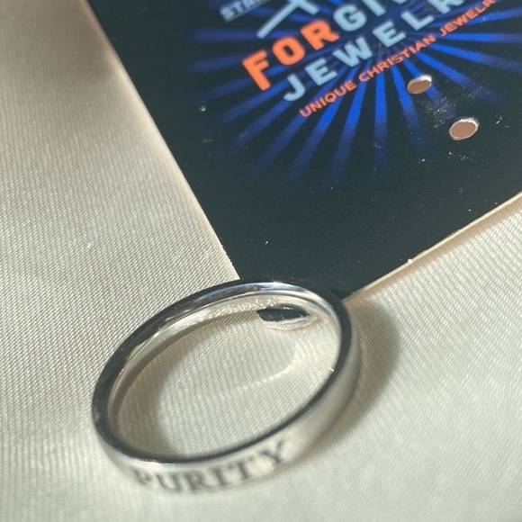 Purity Ring! Stainless Steel, NWT size 7 - Picture 4 of 6